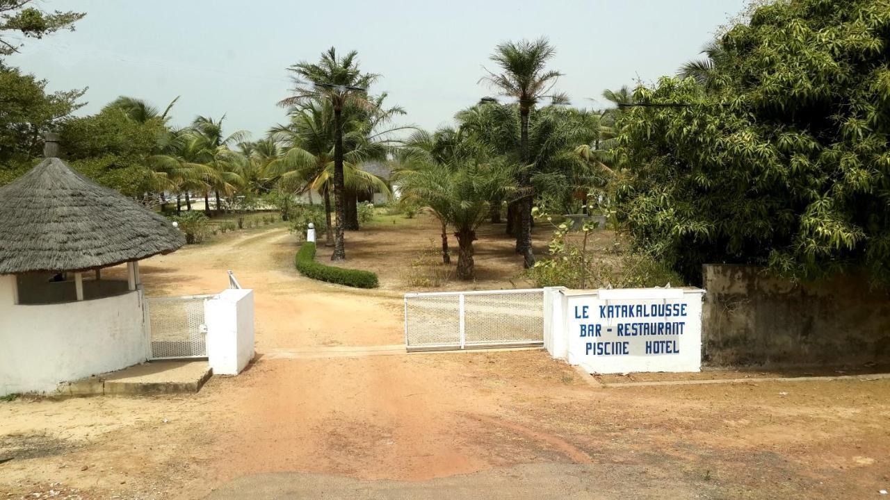 Hotel Katakalousse Yembakana Exterior photo